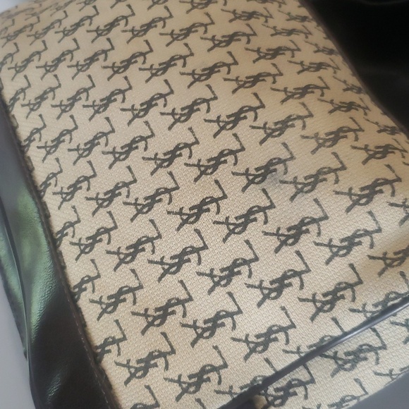 YSL pouch - Picture 5 of 15